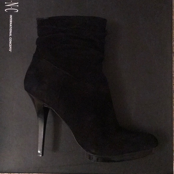 Black Suede INC Gallia Heeled Ankle Boots - Picture 6 of 7